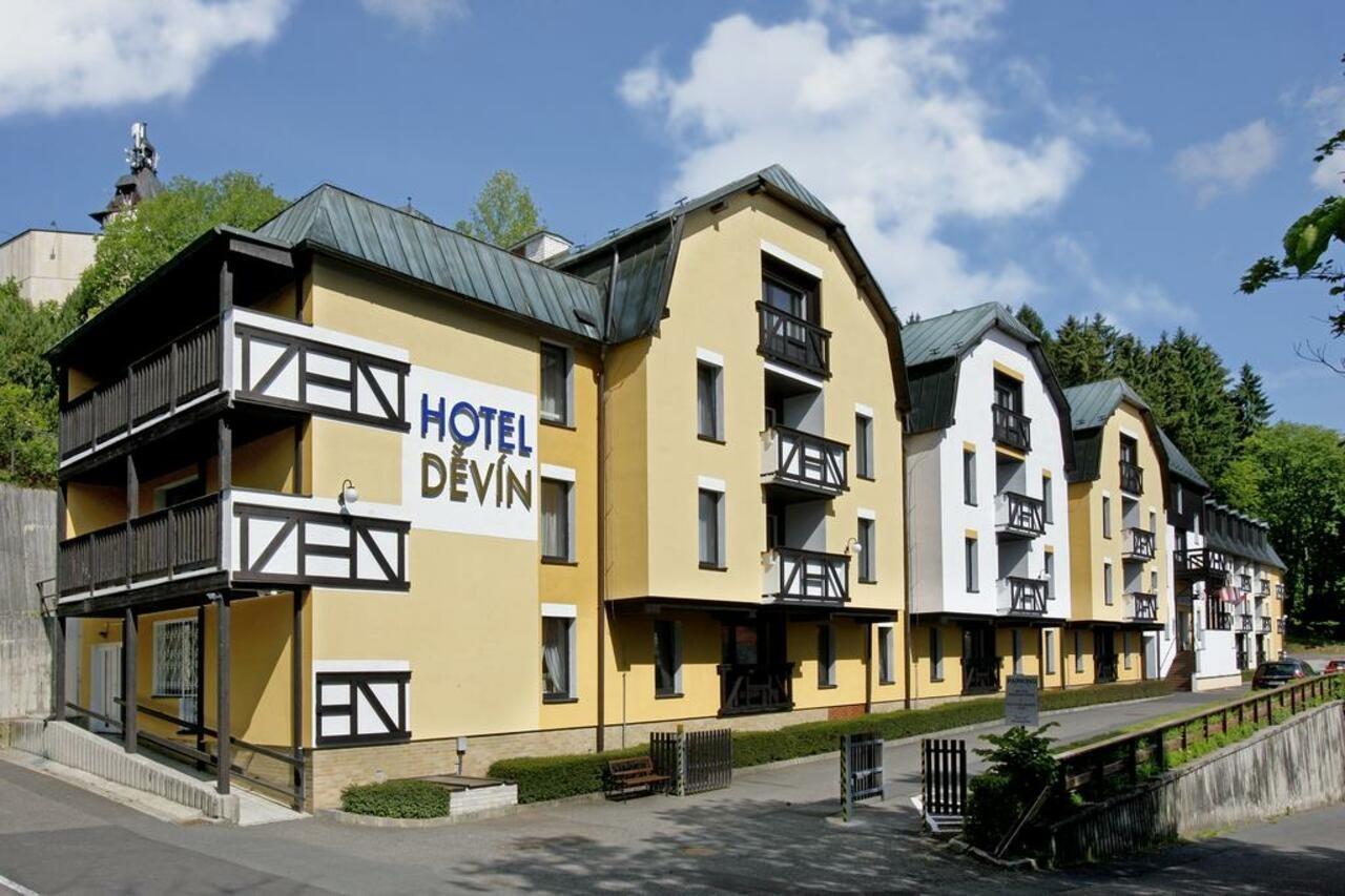Spa Hotel Devin マリアーンスケー・ラーズニェ エクステリア 写真