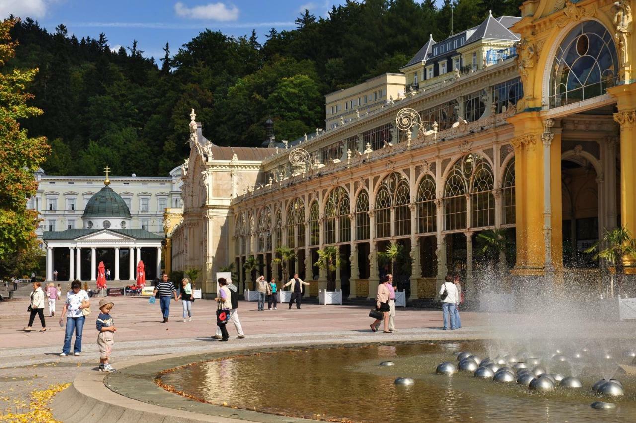 Spa Hotel Devin マリアーンスケー・ラーズニェ エクステリア 写真